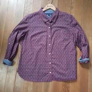 ⭐️ 2/$15 Tommy Hilfiger paisley button down shirt XL red blue
